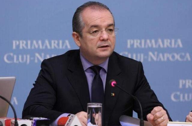 In 2011, Boc si-a angajat soferul la Romatsa, pe post de expert