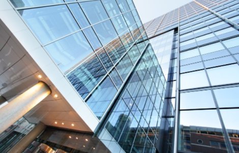 Cum pot fi atrași angajații din multinaționale să revină în clădirile de birouri