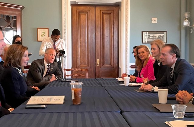 Florin C&icirc;țu a vorbit cu președintele Camerei Reprezentanților a SUA despre consolidarea capabilităților de apărare și programul Visa Waiver 