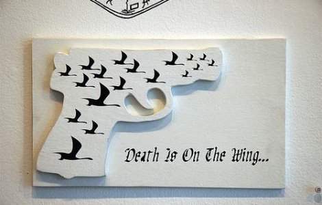 Un subofiter s-a sinucis cu arma din dotare