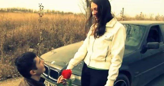  Video  Cea mai romantica cerere in casatorie din lume!