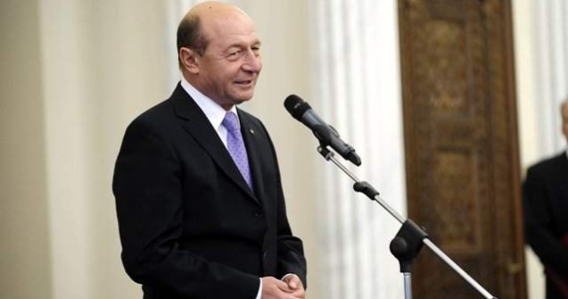 Basescu: Din cauza noastra nu toti romanii traiesc mai bine la 10 ani de NATO