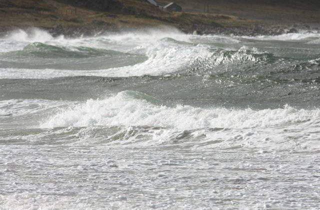 Japonia: Valuri tsunami de 40 de centimetri pe coasta prefecturii Iwate