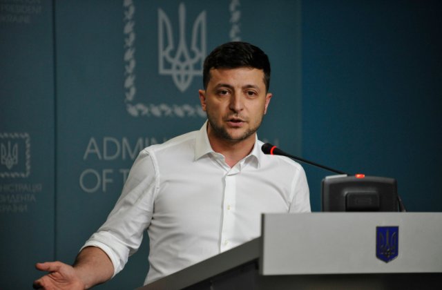 Volodimir Zelenski, discuție prin telefon cu Emmanuel Macron. Care au fost cerințele președintelui Ucrainei