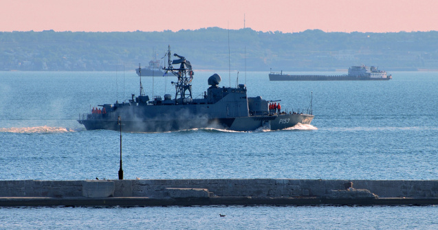 Forţele navale ruse continuă blocada coastei ucrainene a Mării Negre