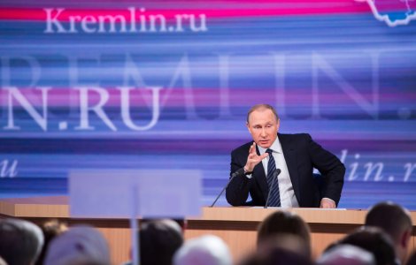 Vladimir Putin îl felicită pe Aleksandar Vucic și salută „parteneriatul strategic” dintre Moscova și Belgrad