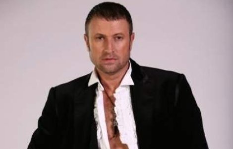 Bianca Dragusanu: Bote nu e gay