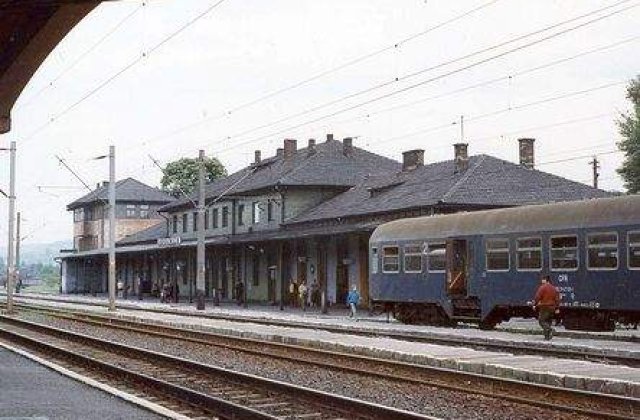 Mii de disponibilizari la CFR