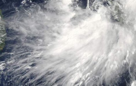 Furtuna tropicala Danielle, al doilea uragan din acest anotimp