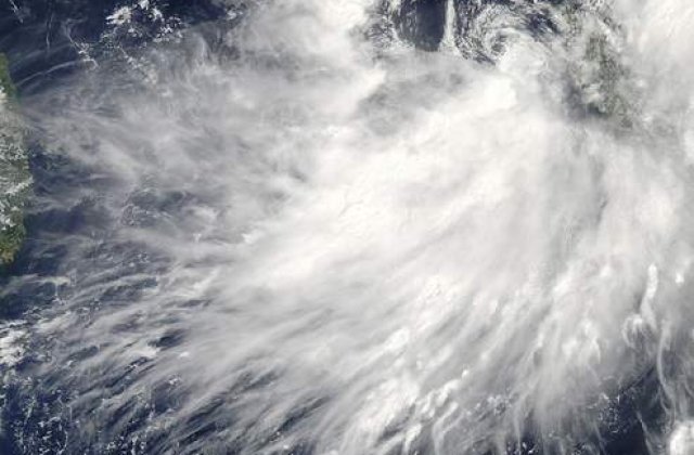 Furtuna tropicala Danielle, al doilea uragan din acest anotimp