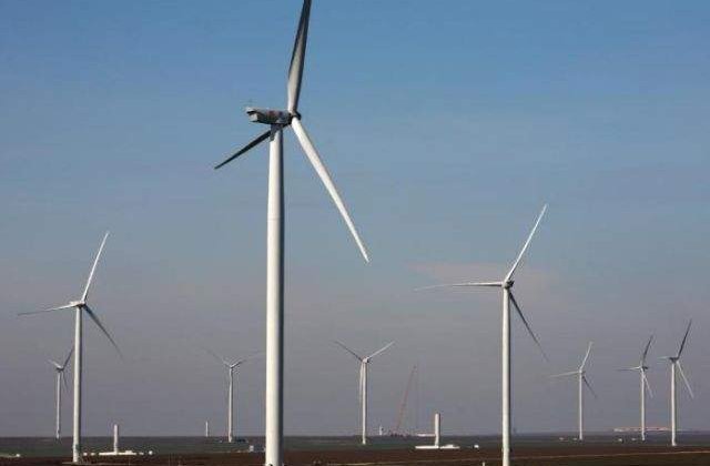 Grupul CEZ, dispus sa vanda tot parcul eolian detinut in Romania