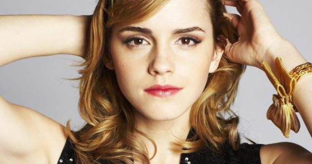 Emma Watson a devenit instructor de yoga