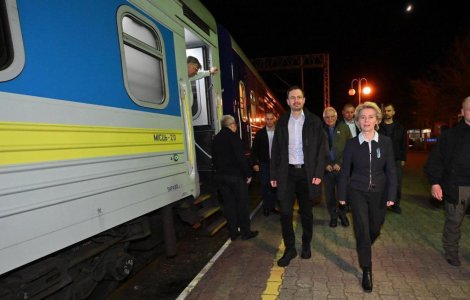 Ursula von der Leyen a plecat cu trenul spre Kiev, unde se va întâlni cu Volodimir Zelenski