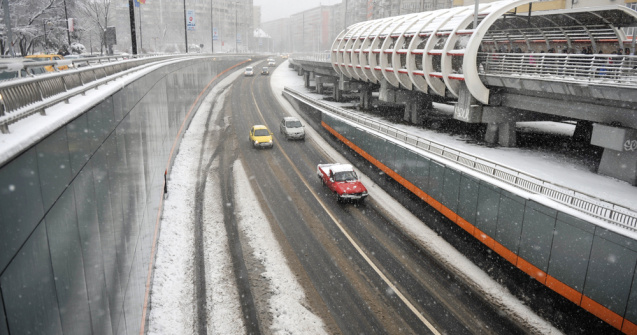 Schimbare bruscă de temperatură pe teritoriul României. Cod galben de vreme rea