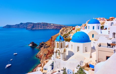  Top  De ce sa alegi Santorini pentru vacanța de Paște