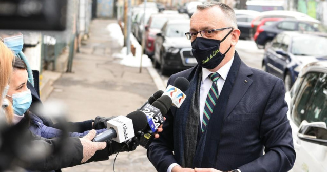 Câmpeanu, despre regulamentul de la Școala nr. 194: Dacă se confirmă, e grav