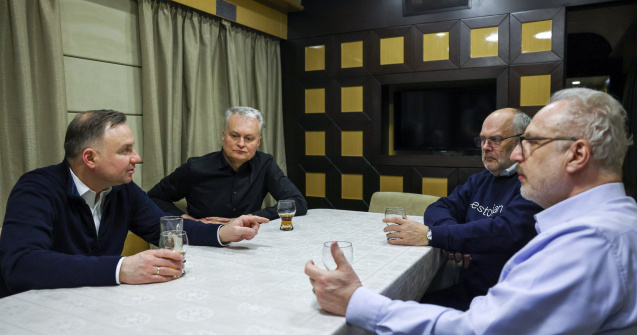Preşedinții Poloniei, Lituaniei, Letoniei şi Estoniei se întâlnesc cu Zelenski