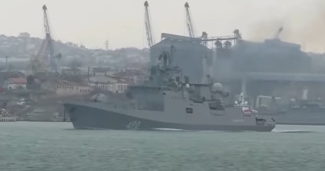 Rusia: O explozie a avariat grav o navă importantă din flota Mării Negre