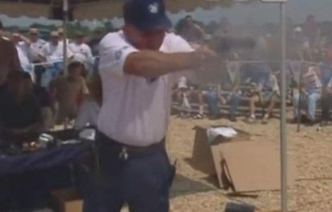  Video  Record mondial: A tras opt gloante intr-o secunda