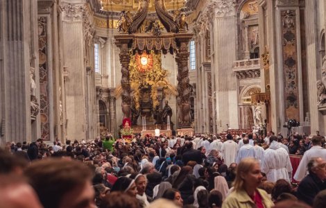 Romano-catolicii din întreaga lume au sărbătorit Joia Paștelui