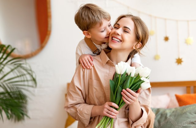 Mesaje de Florii. Felicitări pentru cei care &icirc;și sărbătoresc ziua onomastică