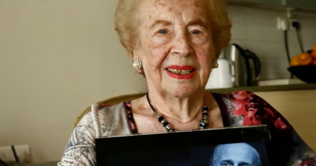 Secretara lui Schindler a murit la 107 ani. Femeia a salvat sute de evrei de execuțiile naziste