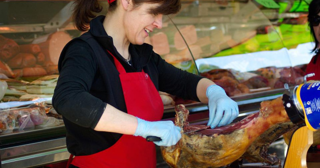 Cât a ajuns să coste un kilogram de carne de miel, în Săptămâna Mare