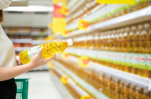 A crescut interesul pentru uleiul de rapiţă şi porumb după războiul din Ucraina