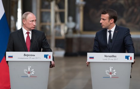 Emmanuel Macron a spus că dialogul cu Vladimir Putin a intrat în impas. Momentul critic