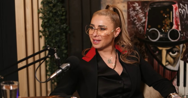 Anamaria Prodan, declarație de dragoste pentru Reghecampf în plin proces de divorț: „Noi doi vom merge mai departe cu amintirile noastre de vis”