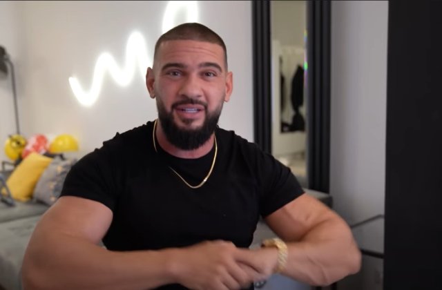 Dorian Popa a urcat la volan fără permis! Artistul a avut mari emoții și a prins 220 km/h