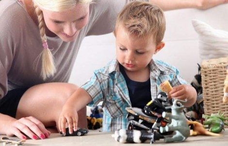 Profesia de bona, aprobata in Comisia de munca a Camerei Deputatilor