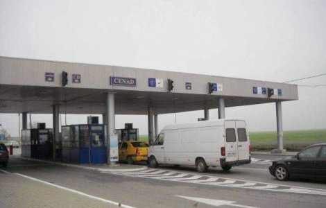 11 kilograme de aur sub forma de monede, confiscate la Vama Cenad