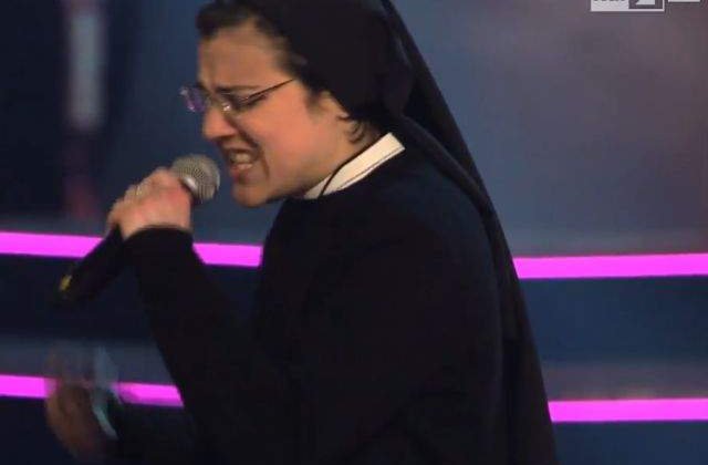 [VIDEO] Calugarita Cristina, inca o prestatie exceptionala la Vocea Italiei