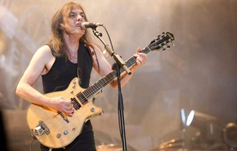 Chitaristul trupei AC/DC pleaca din formatie
