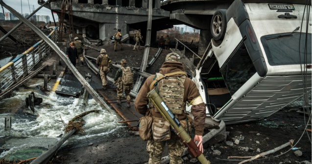 Președintele Ucrainei a acuzat Rusia că încearcă să organizeze un fals referendum în Herson şi Zaporojie