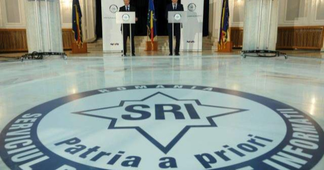 Seful SRI, decorat de presedintele Frantei cu Ordinul Legiunii de Onoare