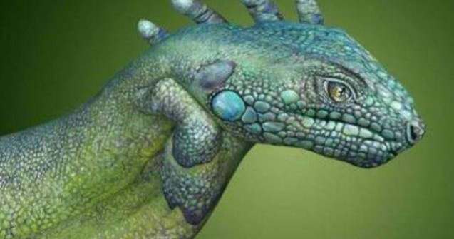  Top   Foto  Camuflajul perfect! 10 picturi pe corp care te vor pacali