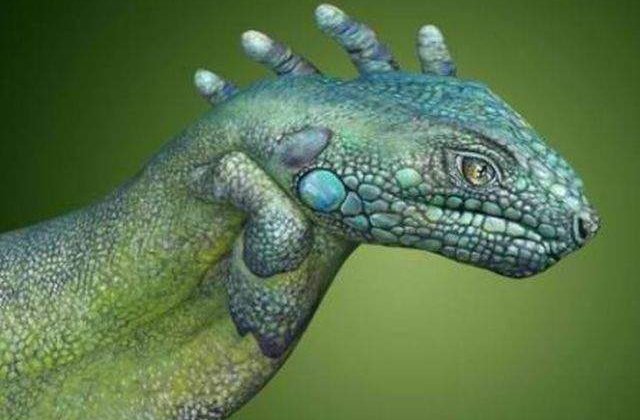 [FOTO] Camuflajul perfect! 10 picturi pe corp care te vor pacali