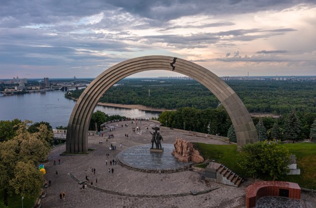 Arcul Prieteniei Popoarelor Rusiei și Ucrainei de la Kiev va fi demolat