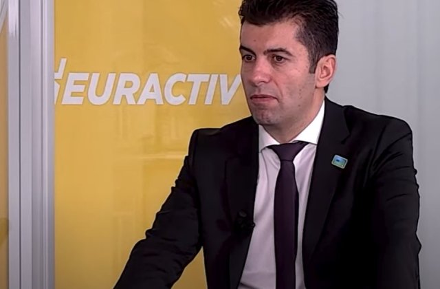 Premierul Kiril Petkov, cerere către bulgari: să doneze salariul pe o lună pentru Ucraina 