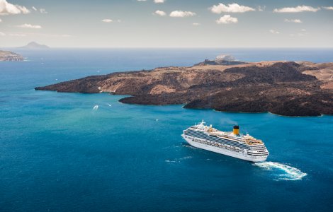 Transportul public maritim din Grecia, suspendat pe 1 mai din cauza grevei