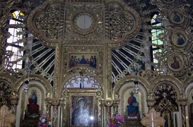 Biserica Ortodoxa serbeaza vineri Izvorul Tamaduirii