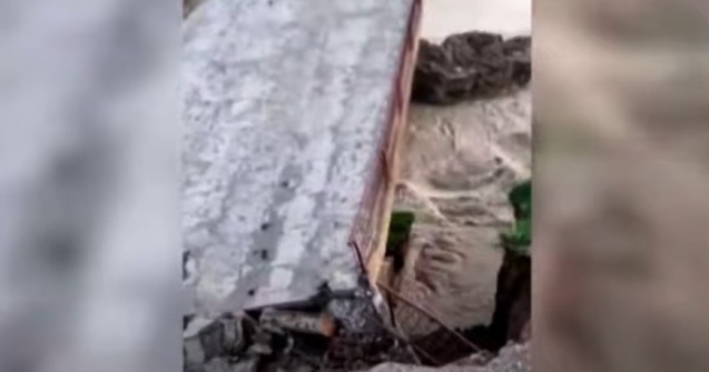 Prăbușirea podului din Vrancea. Proiectantul spune că nu e vinovat