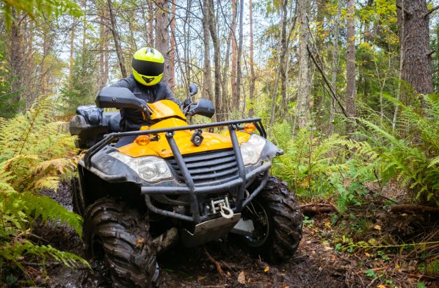 Un bărbat de 41 de ani a murit după ce a făcut un accident cu ATV-ul
