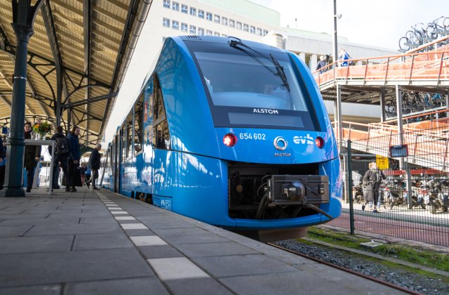 Ministerul Transporturilor va achiziționa 12 trenuri pe hidrogen. Pe ce rute vor circula