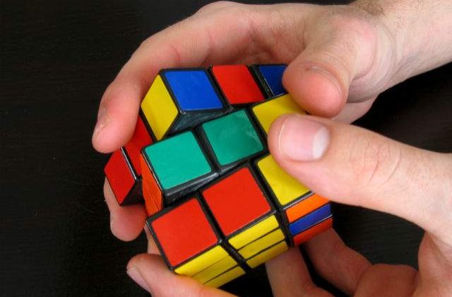 A 40-a aniversare a cubului Rubik, marcata printr-o expozitie in SUA
