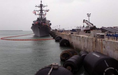 Distrugatorul USS Donald Cook a parasit Marea Neagra