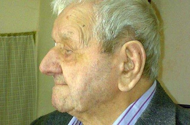 A murit cel mai batran om din lume