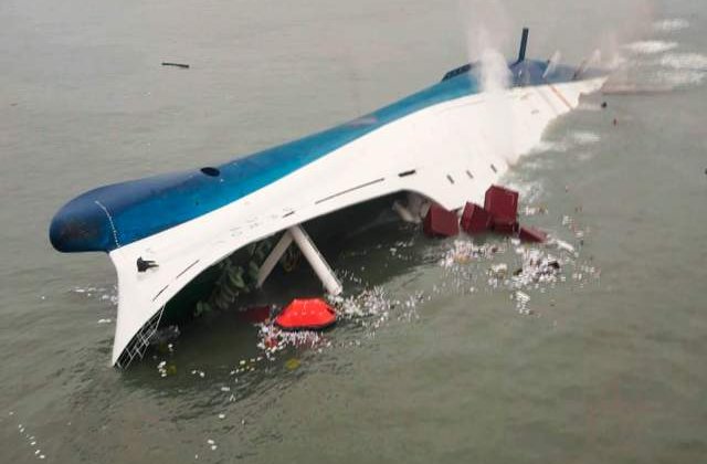 Premierul sud-coreean a demisionat in urma naufragiului feribotului Sewol